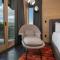 Two Dancing Trees: Modern Luxury w/ Mountain Views - بريكنريدج