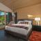 Two Dancing Trees: Modern Luxury w/ Mountain Views - بريكنريدج