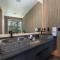 Two Dancing Trees: Modern Luxury w/ Mountain Views - بريكنريدج