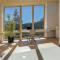 Two Dancing Trees: Modern Luxury w/ Mountain Views - بريكنريدج
