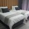 Honolulu Lifestyle Guest Lodge