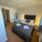 Blue Sky Apartments@ Abbots Yard, Guildford