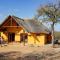 Yingwe self catering villa bordering Kruger with private pool - Phalaborwa