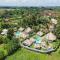 Luxury resort style Villa!