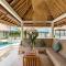 Luxury resort style Villa!