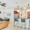 Charming Navarre Townhome 5 Mi to Beach! - Наварра Charming Navarre Townhome 5 Mi to Beach! - Наварра