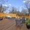 5th St Getaway w Sauna Hot tub Firepit & Game Room