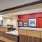 Hampton Inn Albany-Wolf Road - Albany