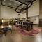 Hampton Inn & Suites - Buffalo Airport