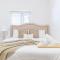 Si & Daniel Home Near YVR Airport & Skytrain Separate Entry Free Parking