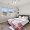 Newly Built Murphys Modern Retreat