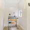 Cozy Retreat in Downtown Lancaster with Backyard Patio