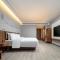 UrCove by Hyatt Hangzhou Xiaoshan International Airport - Hangzhou