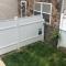cozzy room with private entrance and drive way - Arlington