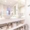 Serennia Fira Gran Via Exclusive Rooms