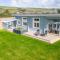 Croftner, Great Field Lodges