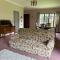 Hillcrest/Waterfall Garden Hideaway!