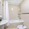 StoneTree - Furnished 1 BR Apartment Near to Tram - 迪拜