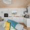 Hayditch, Great Field Lodges