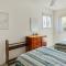 4x2398, The T House- Oceanside, 5 BRs, Wild Horses, 600 ft to Beach Access, 4wheel Drive Area