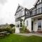 Bryn Gwyn, Sleeps 8, Sea Views, Borth y Gest