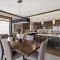 Chamonix 26, Snowmass Ski-In/Ski-Out Condo w/Shared Pool/Hot Tub/Private Washer/Dryer/WiFi - Snowmass Village
