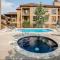 Chamonix 26, Snowmass Ski-In/Ski-Out Condo w/Shared Pool/Hot Tub/Private Washer/Dryer/WiFi
