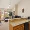 Chamonix 37, Snowmass Ski-In/Ski-Out Condo w/Shared Hot Tub & Pool/Private Washer/Dryer/WiFi