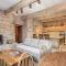 Chateau Dumont Unit 15, Spacious Top Floor Condo, Two Blocks from Aspen Mountain - Aspen