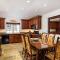Alpenblick Unit 18, Spacious Remodeled Townhouse with Great Location - أسبين Alpenblick Unit 18, Spacious Remodeled Townhouse with Great Location - أسبين