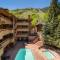 Fasching Haus Unit 390, Luxury Penthouse w/ Exceptional Views, Beautiful Decor, and Natural Light