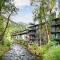 Chateau Roaring Fork 7, Deluxe Condo Overlooking the River, Four Blocks to Downtown Aspen - أسبين