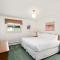 118 E. Bleeker Street Home, Large, Two-Level Home/Duplex with Private Deck & On-Site Parking - Aspen