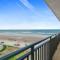 Beachy Keen Oceanfront Condo - Daytona Beach