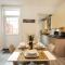 Cosy home with street parking for you