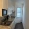 Cozy Private bedrooms Kitchen Wifi - Englewood