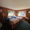 Deer Harbor Inn