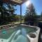 Deer Harbor Inn