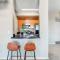 West Campus Oasis 2 Apts Accommodating 14 Guests - أوستن