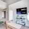 West Campus Oasis 2 Apts Accommodating 14 Guests - أوستن