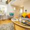 1 Castle Mews