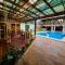 Hotel Liahs