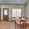 Newly Built Corner Hideaway 3 Mi to Texas A and M