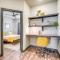 Newly Built Corner Hideaway 3 Mi to Texas A & M