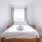 Entire 1 Bed - No. 45 - Free Parking - The Cosy Collection Ltd