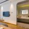 Mount Huangshan Yunqu Kinship B&B - Huangshan Mountain Scenic Area Tangkou South Gate Interchange Center - Huangshan Scenic Area