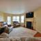 Unit 109 2 BDRM 2 BA condo