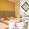 Hostal Valdepeñas by Bossh Hotels