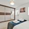 Foxherne 5BDR 3BA Serviced House with Parking - Slough By 360Stays