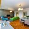 Bellevue Apartment